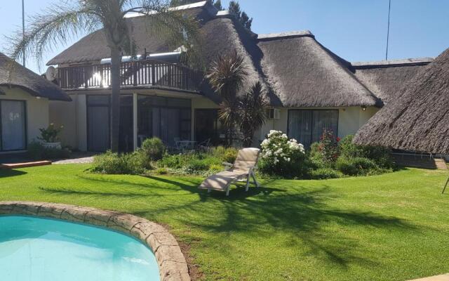 12 on Vaal Drive Guesthouse