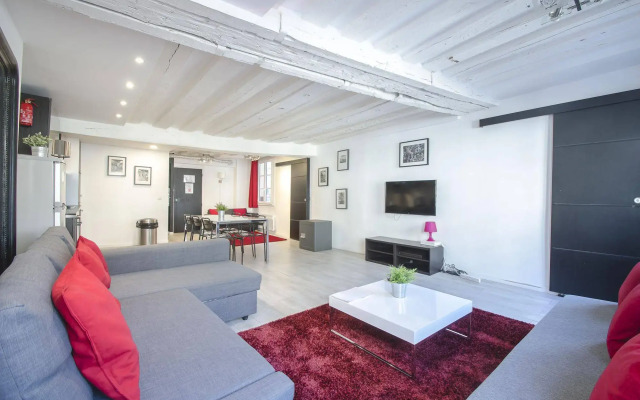 Luxury Apartment in Paris - Marais