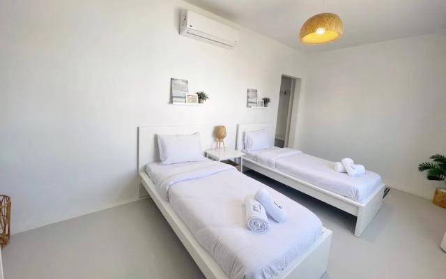 Xuru Stays I Charming & Beautifully Styled 3bdr @ Swan Lake Gouna