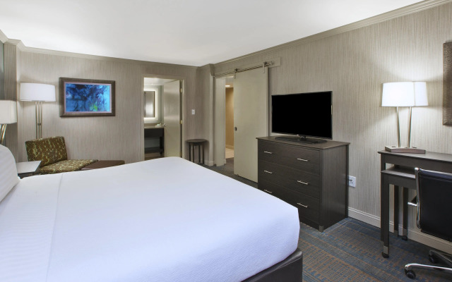Holiday Inn Columbus Dwtn-Capitol Square by IHG