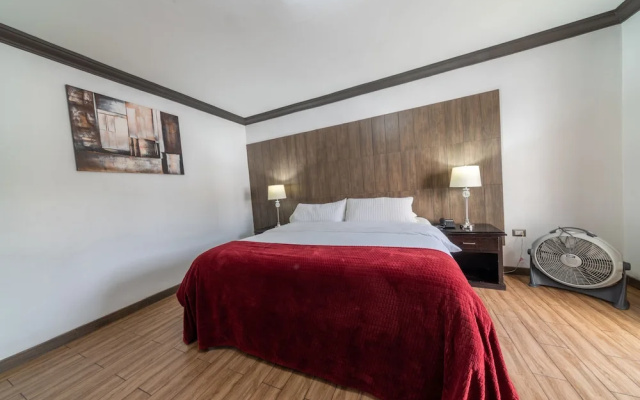 Mont's Hotel