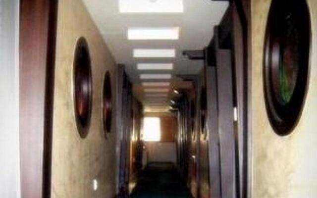 Theme Motel