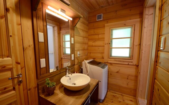 Phoenix Chalets