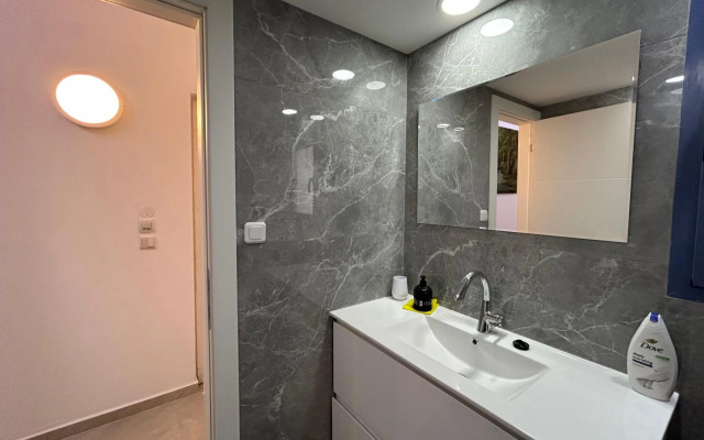 Royal Park - Paul's Place