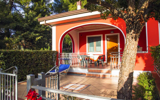 Apartment in Ascea With Garden