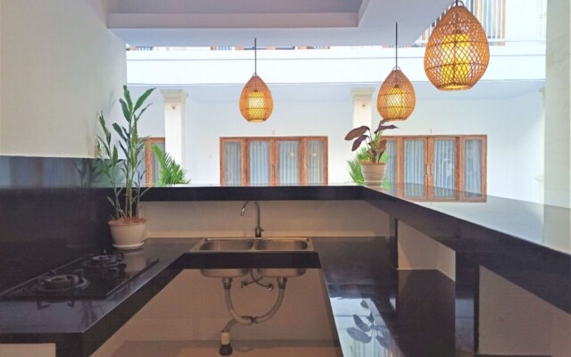 The Eight Bali