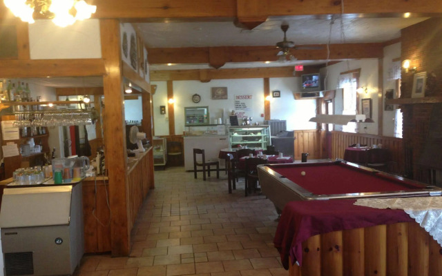 Englehart Inn