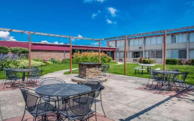 Americas Best Value Inn Albert Lea