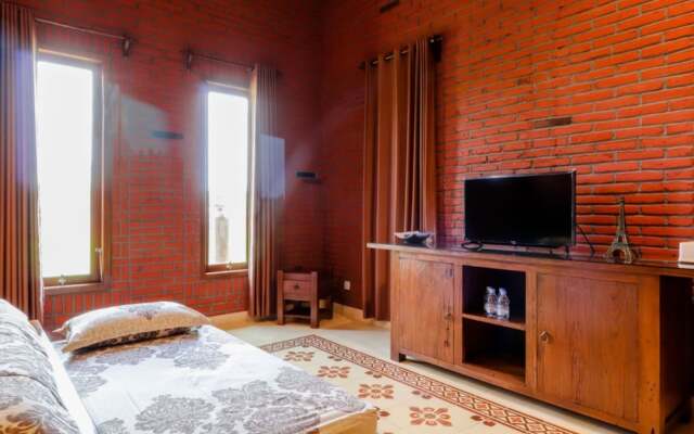 Pak Dhe Homestay