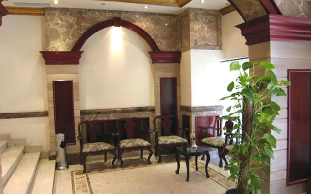 Philippe Luxor Hotel