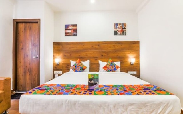 Vista Suites By FabHotel