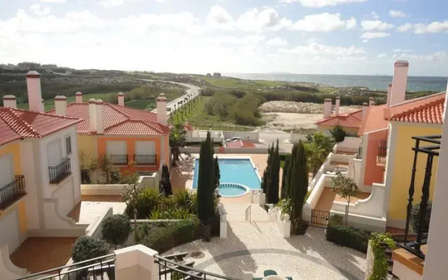 Luxury Apartment on Praia D'El Rey