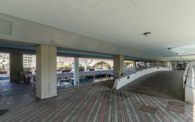 Dock of the Bay Genova