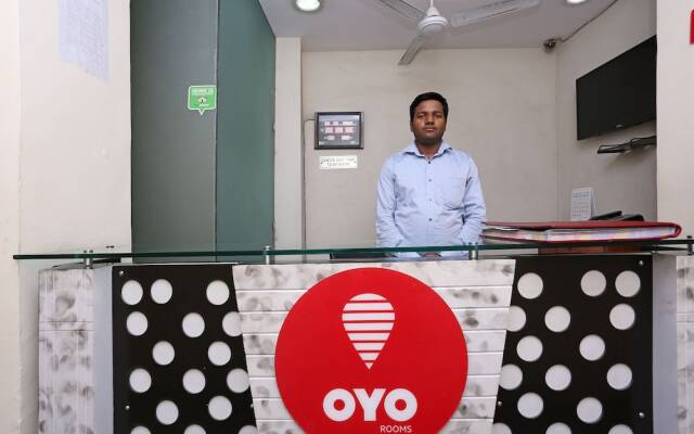 OYO 714 Hotel De Plaza