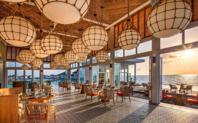 Raffles Maldives Meradhoo Resort