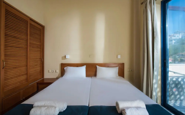 Eleni Beach Hotel
