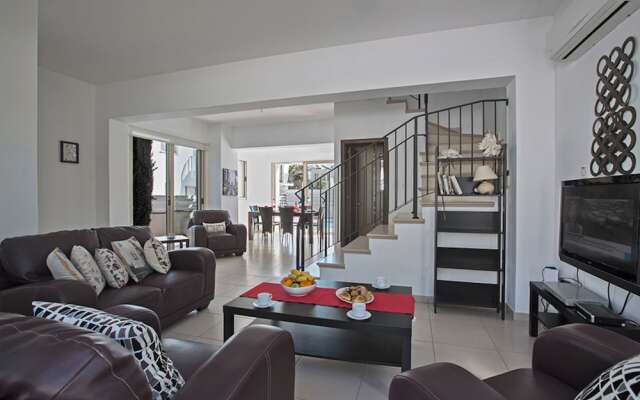 Cyprus Villa Near the Beach, Paralimni Villa 1289
