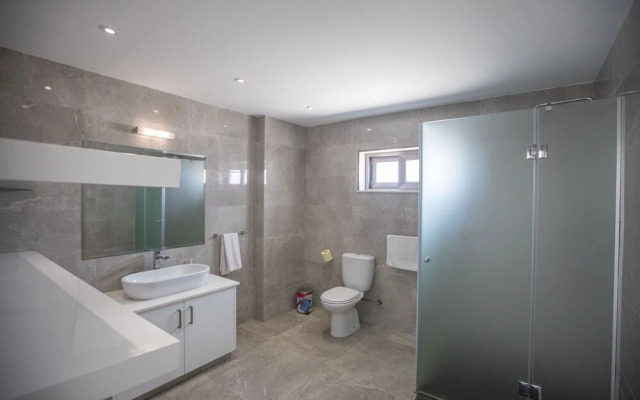 Villa Sienna, Fabulous 6bdr Protaras Villa