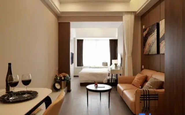 Phylain City Boutique Apartment