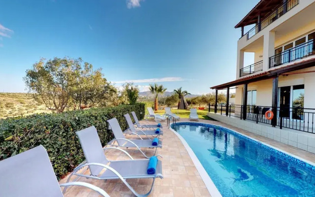 Villa Angelika Two-storey House With Pool for 7