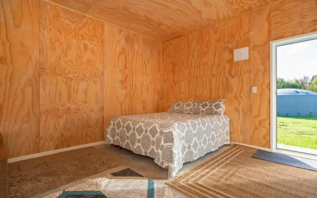 Sundaze Escape - Cooks Beach Holiday Home