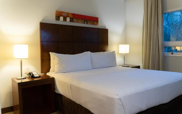 Crowne Plaza Asuncion by IHG