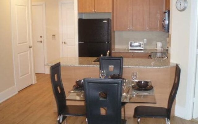 Red Maple Suites Mississauga