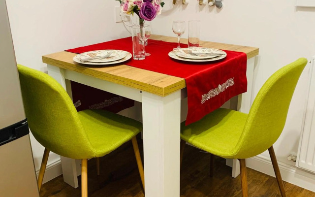 A&C Hotel Rooms - Up in the Sky