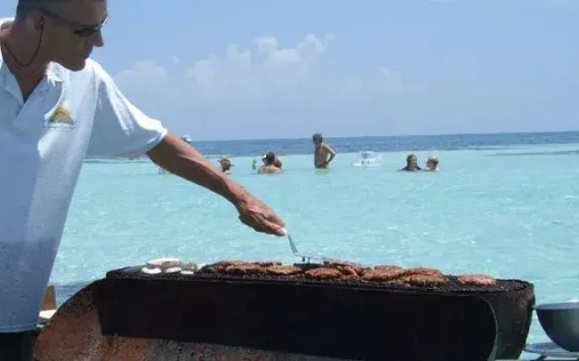 St. George's Caye Resort