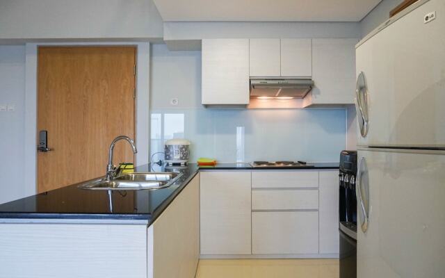 Big And Cozy 3br Apartment at Maqna Residence
