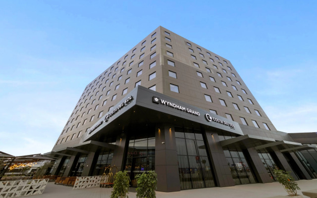 Wyndham Grand Costa Del Sol Lima Airport