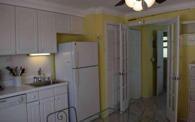 Anna Cabana Bungalow #1 by RedAwning