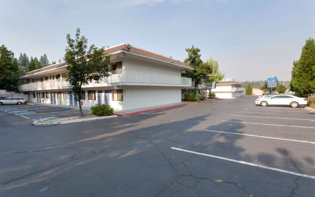 Motel 6 Weed - Mount Shasta