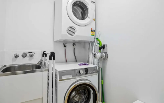 Beachside 3-bed With Bbq, Pool, Gym