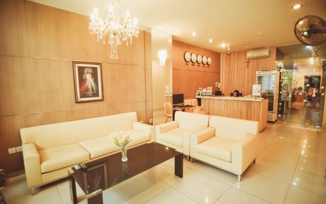 Centana Saigon Hotel