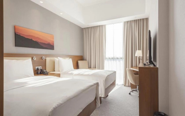 Hampton By Hilton Kocaeli Symbol