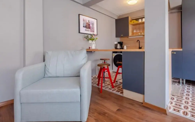 Remarkable Flat in the Heart of Cihangir