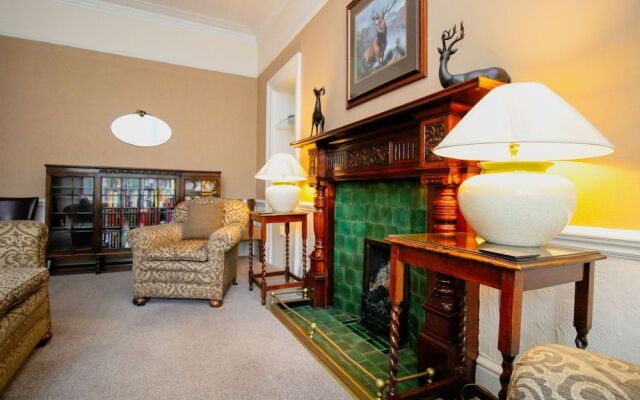 Glasgow Guest House