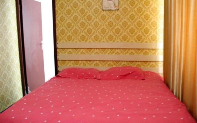 Liaocheng Shenxian Rainbow Express Inn