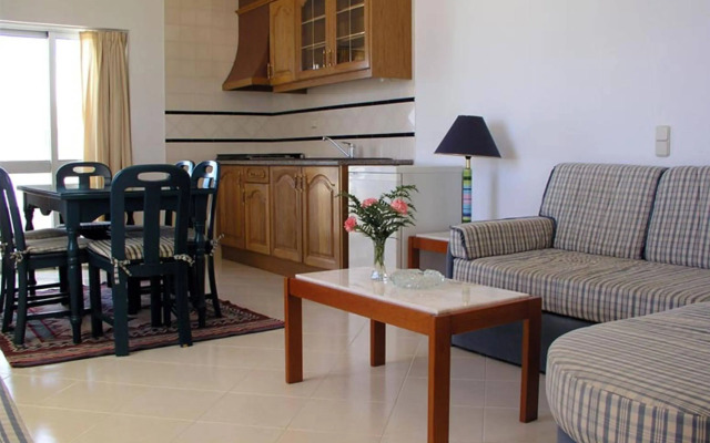 Hotel Luar