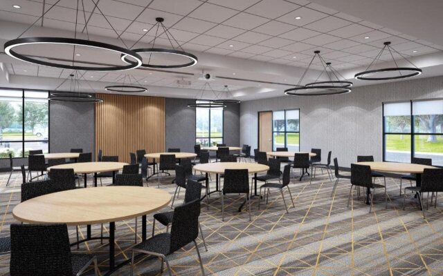 Holiday Inn Clarksville Northeast by IHG