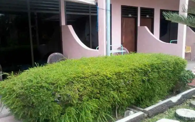 Bernard Guest House & Resto RedPartner