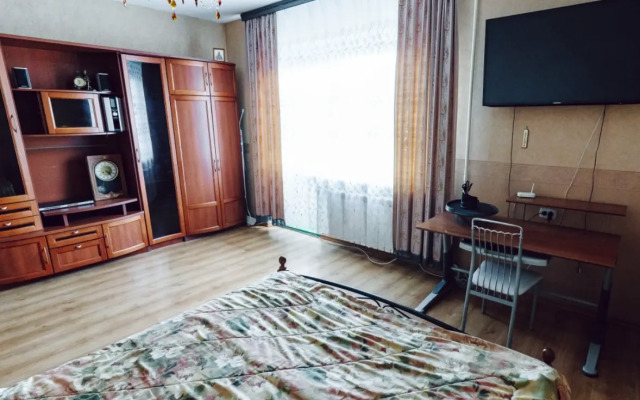 Апартаменты на улице Выучейского 16