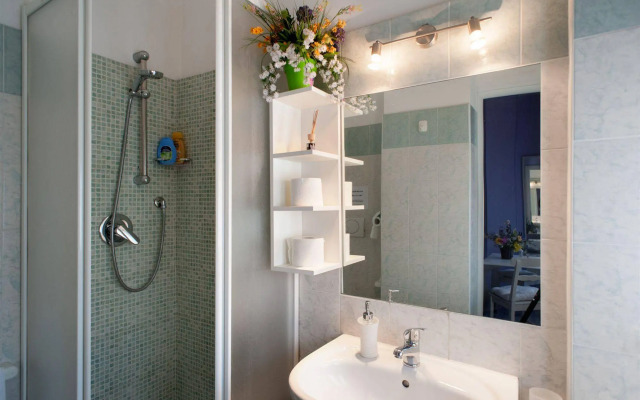 Interno 9