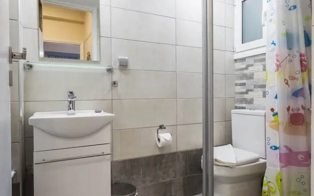 Three Bedrooms Apartment Under Acropolis