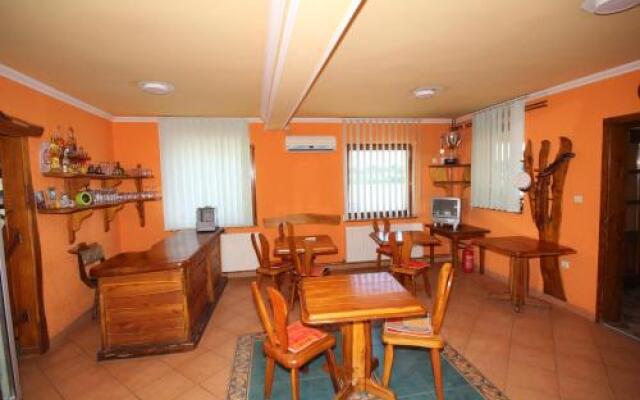 Guest House Vila Alexandar