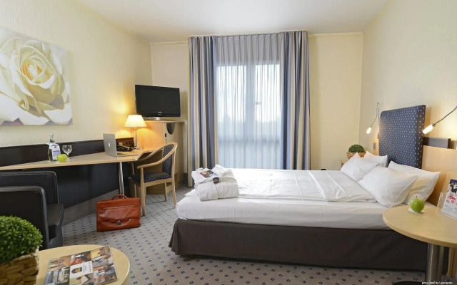 Holiday Inn - the niu, Stream Monchengladbach by IHG