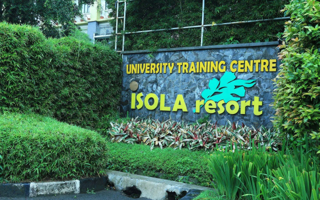Isola Resort