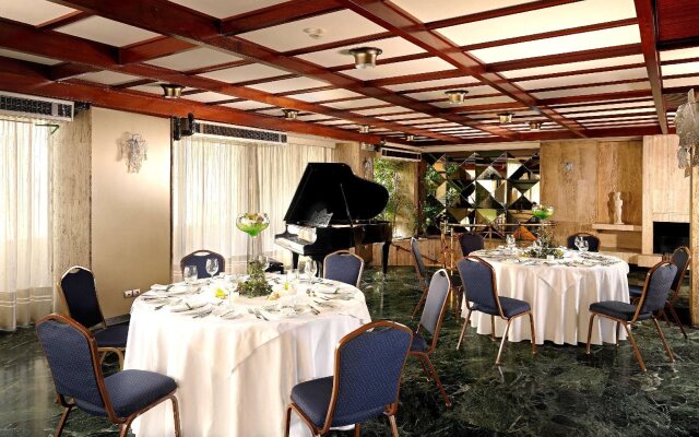 Savoy Hotel