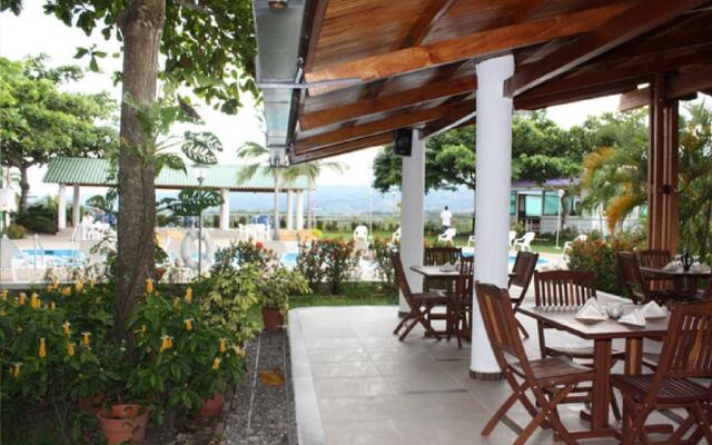 Hotel Campestre Cerro Dorado